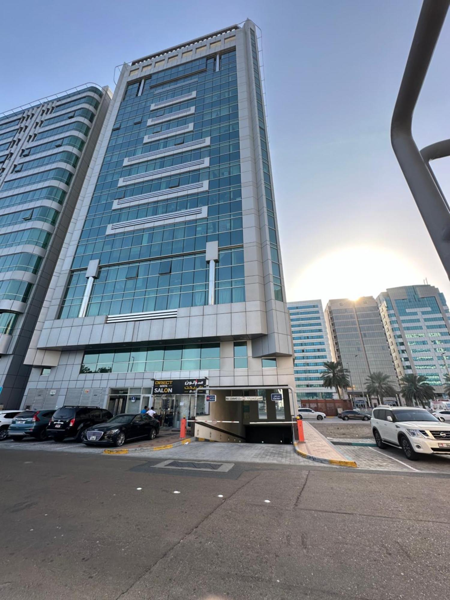 Furnished Hall Private With Private Washroom Shared Near Alwahda Mall Muroor Flat1002 Hospedagem domiciliar Abu Dhabi